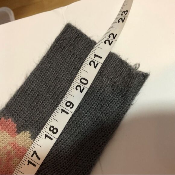 Xhilaration Sweater - Picture 7 of 9